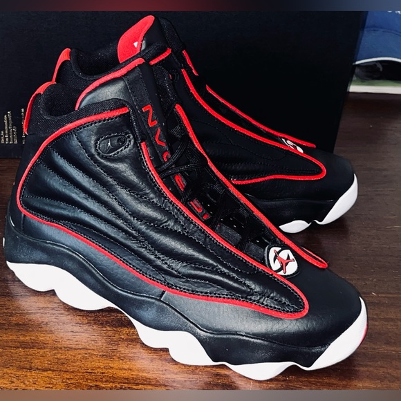 BRAND NEW JORDAN PRO STRONG (GS) - Picture 7 of 7